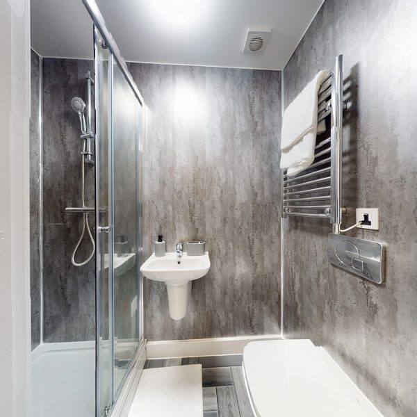 graduation house nottingham 03