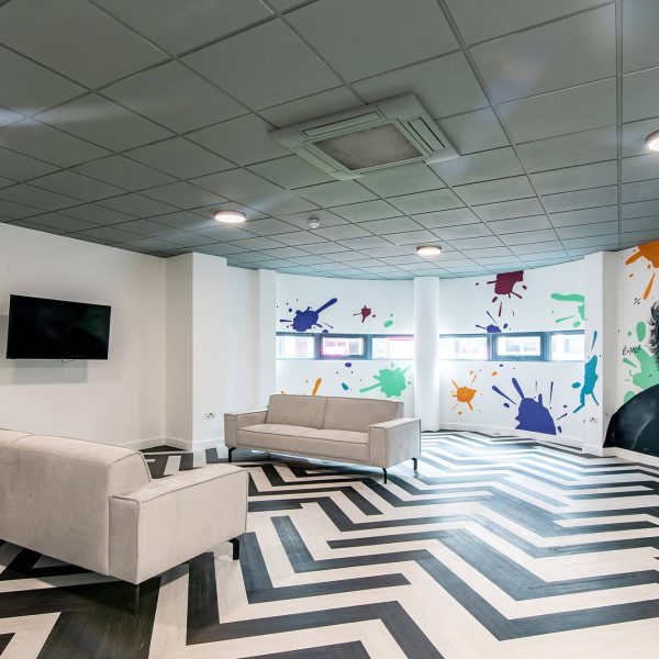 graduation house nottingham 11